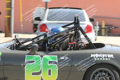 media/May-18-2022-Open Track Racing (Wed) [[f96b7d3cf4]]/Around the Pits/